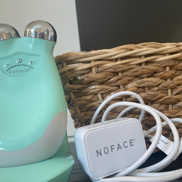 NuFACE Trinity - Picture 3 of 7